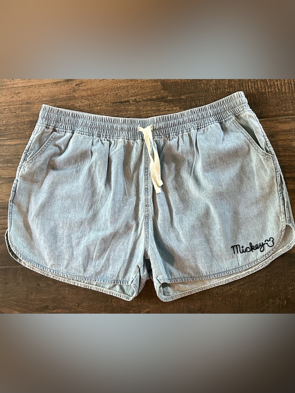 Mickey Mouse Embroidered Chambray Shorts Sz 2X